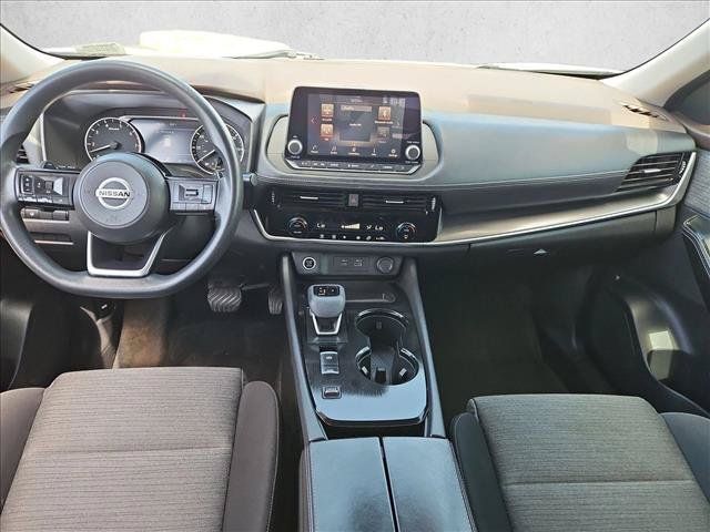 Used 2021 Nissan Rogue SV FWD image 22