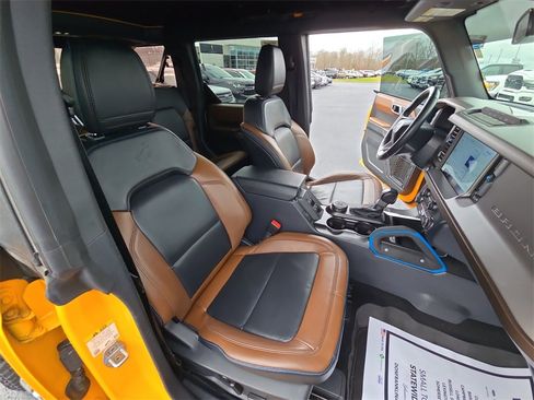 Used 2022 Ford Bronco Outer Banks w/ Sasquatch Package image 27