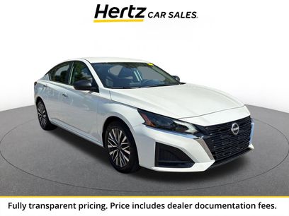 Used 2025 Nissan Altima 2.5 SV