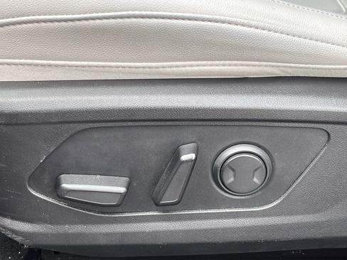 Used 2023 Hyundai Tucson SEL w/ Convenience Package image 5