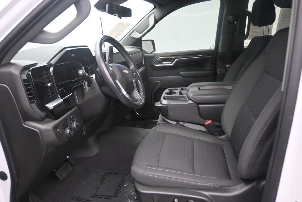 Used 2022 Chevrolet Silverado 1500 LT RWD image 12