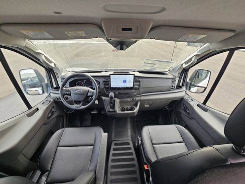 New 2025 Ford Transit 250 Low Roof image 23