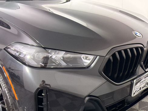 Used 2025 BMW X6 xDrive40i w/ Executive Package AWD/4WD image 12