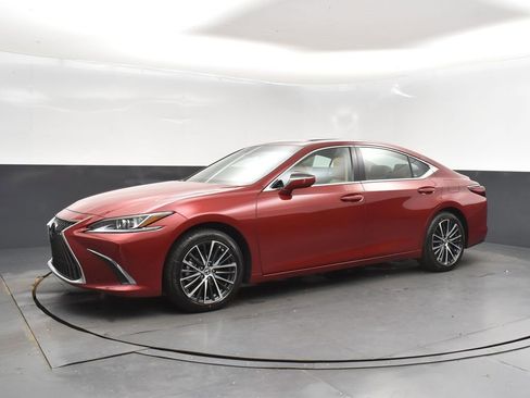 New 2025 Lexus ES 350 w/ Premium Package image 3