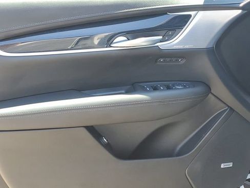 Certified 2024 Cadillac XT5 Premium Luxury w/ Technology Package AWD/4WD image 22