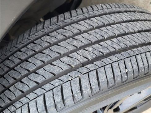 Used 2024 Nissan Kicks SR image 27