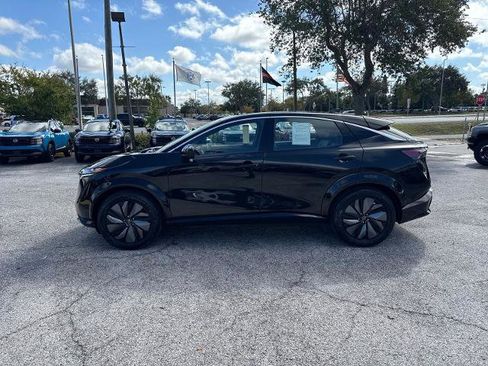 Certified 2024 Nissan Ariya FWD image 11