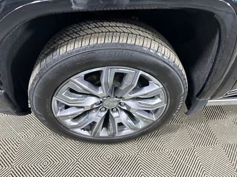 Used 2023 GMC Sierra 1500 Denali w/ Denali Reserve Package image 10