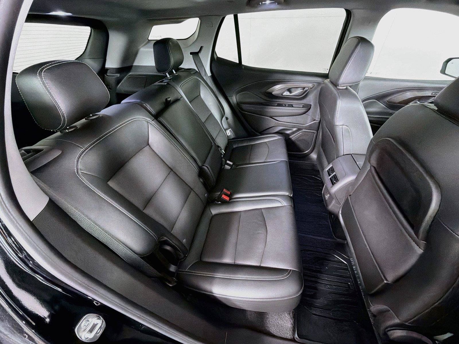 Used 2024 GMC Terrain SLT w/ Infotainment Package II AWD/4WD image 29