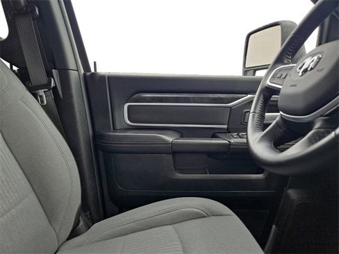 Used 2024 RAM 2500 Big Horn w/ Bed Utility Group image 15