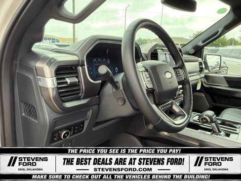 Used 2025 Ford F150 Platinum AWD/4WD image 24