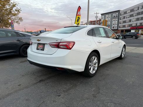 Used 2021 Chevrolet Malibu LT image 6