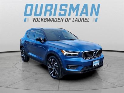 Used 2021 Volvo XC40 T5 R-Design w/ Climate Package
