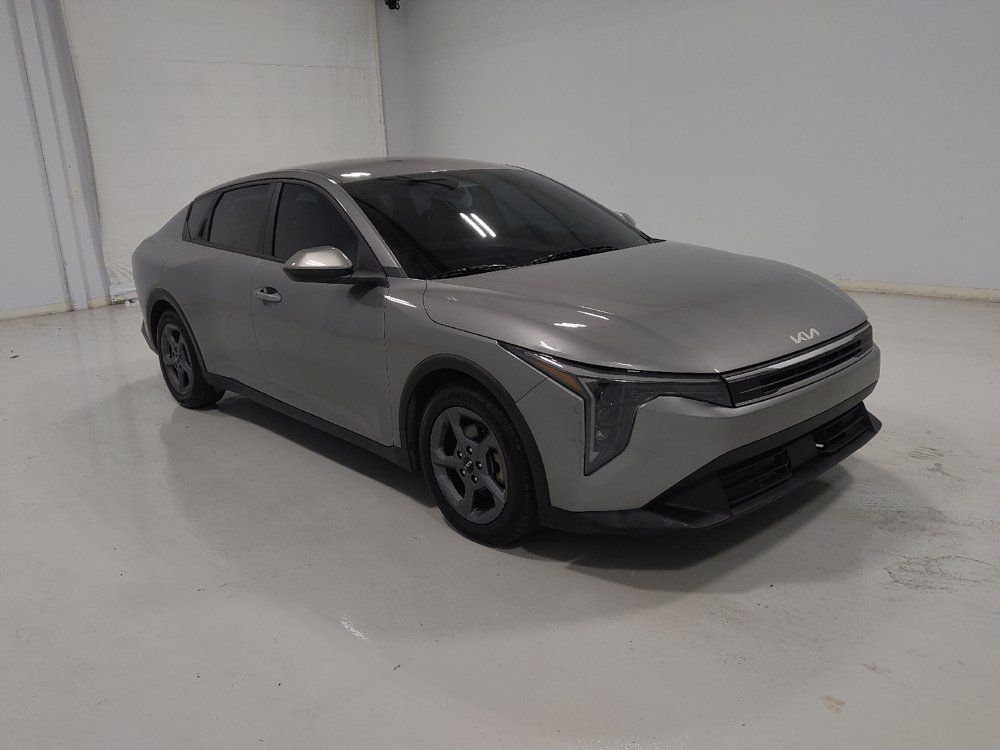 Used 2025 Kia K4 FWD image 13