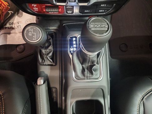 New 2025 Jeep Wrangler Unlimited Rubicon 392 image 18