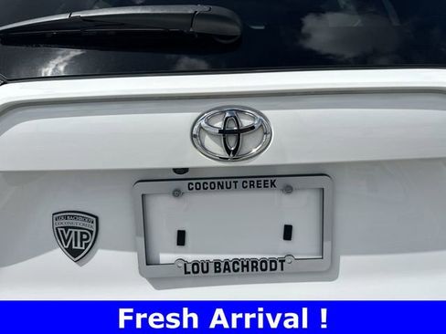 Used 2023 Toyota RAV4 XLE image 13