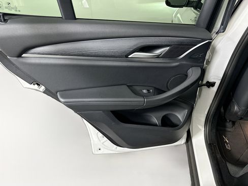 Used 2023 BMW X3 sDrive30i w/ Convenience Package image 27