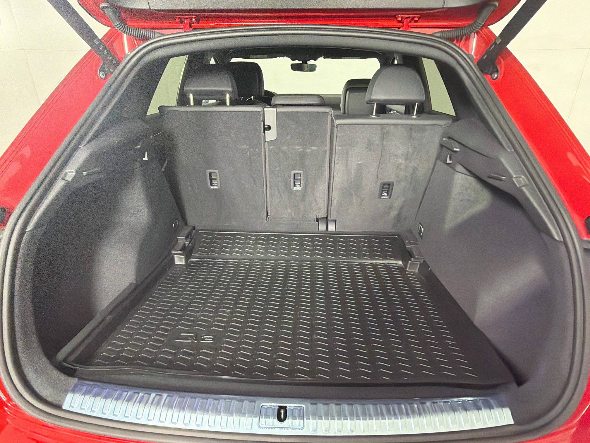 Used 2023 Audi Q3 2.0T Premium AWD/4WD image 27