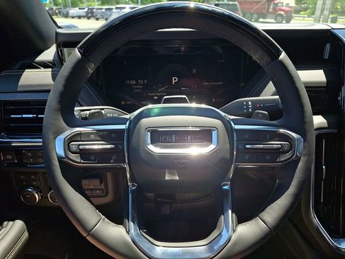 New 2026 GMC Yukon Elevation w/ Elevation Premium Package AWD/4WD image 15