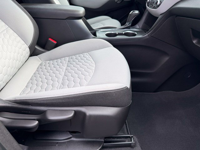 Certified 2020 Chevrolet Equinox LT FWD image 20