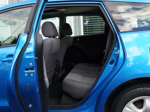 Used 2008 Toyota Matrix XR image 30