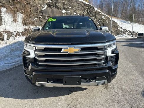 Used 2024 Chevrolet Silverado 1500 High Country w/ Technology Package image 5