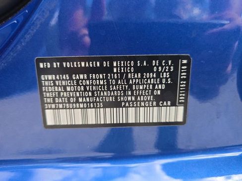 Used 2024 Volkswagen Jetta SE image 31