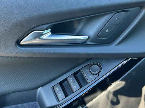 New 2026 Chevrolet Equinox LT w/ Midnight Edition image 16