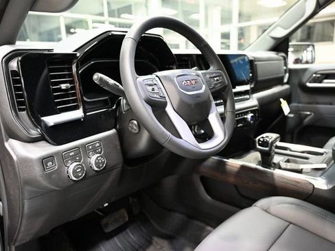New 2026 GMC Sierra 1500 SLT w/ SLT Premium Plus Package image 22