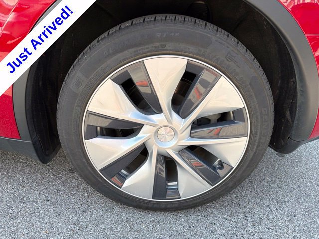 Used 2020 Tesla Model Y Long Range AWD/4WD image 16