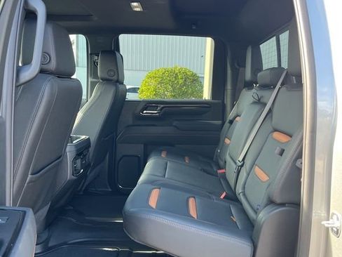 Used 2025 GMC Sierra 2500 AT4 w/ AT4 Premium Plus Package image 20