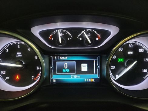 Used 2019 Buick Envision Essence image 23