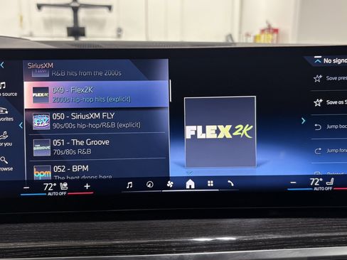 Certified 2026 BMW X7 xDrive40i w/ M Sport Package AWD/4WD image 24