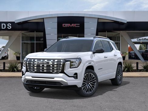 New 2026 GMC Terrain Denali w/ LPO, Black Badging Package AWD/4WD image 6