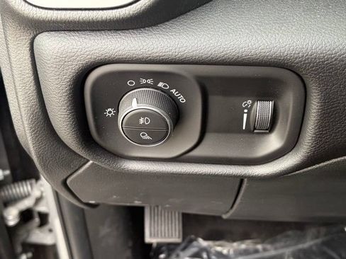 New 2026 RAM 2500 Big Horn AWD/4WD image 48