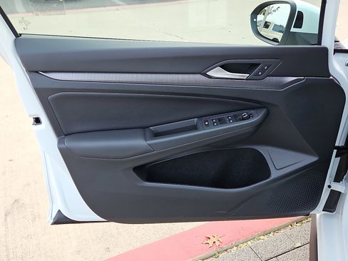 New 2026 Volkswagen GTI SE image 13