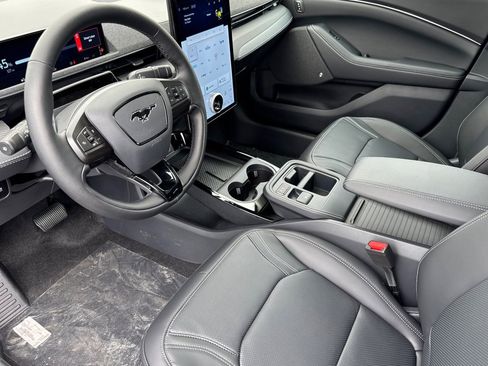 New 2025 Ford Mustang Mach-E Premium image 11