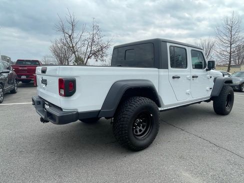 Used 2023 Jeep Gladiator Sport w/ Trailer Tow Package image 8
