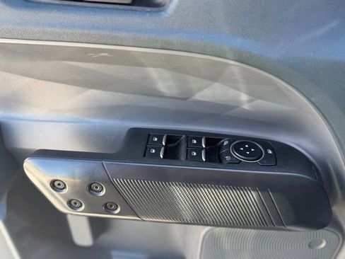 Used 2023 Ford Maverick XL image 9