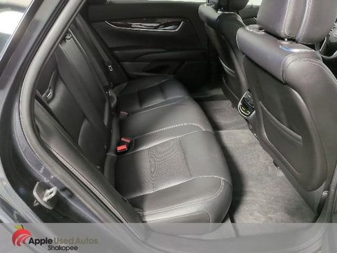 Used 2013 Cadillac XTS Premium AWD/4WD image 35