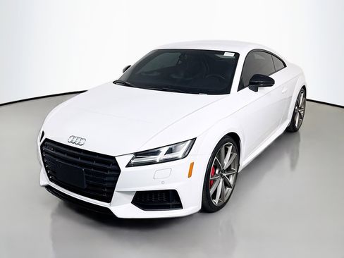 Used 2017 Audi TTS 2.0T Coupe w/ Technology Package image 4
