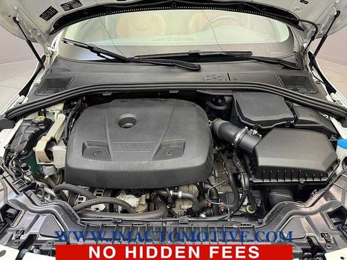 Used 2018 Volvo S60 T5 Inscription Platinum AWD/4WD image 10