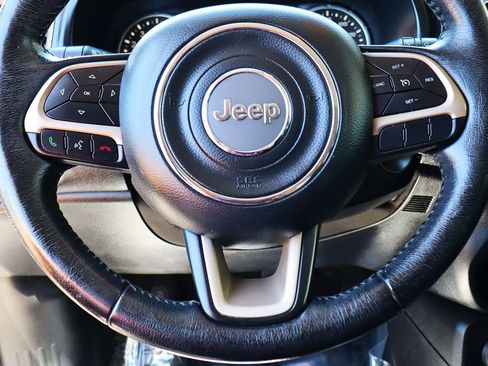 Used 2017 Jeep Renegade Latitude w/ Safety & Security Group (ALP) AWD/4WD image 56