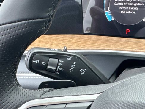 New 2026 Volkswagen Tiguan SEL R-Line image 22