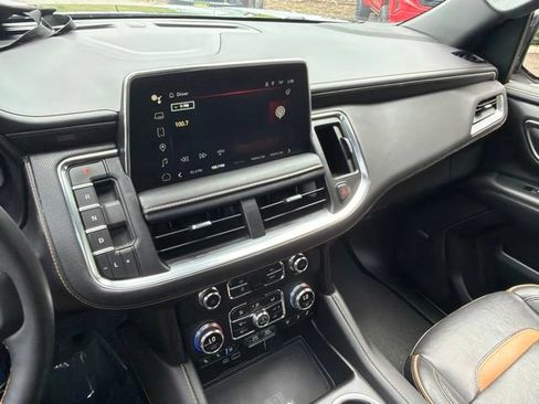 Used 2024 GMC Yukon AT4 w/ Technology Package AWD/4WD image 41