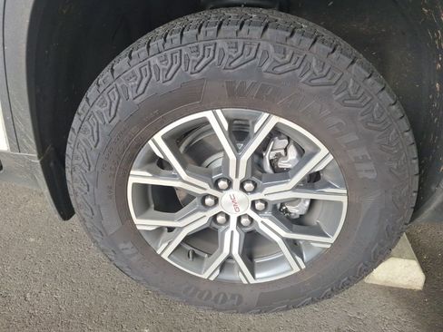 Used 2025 GMC Acadia AT4 w/ LPO, Floor Liner Package image 4