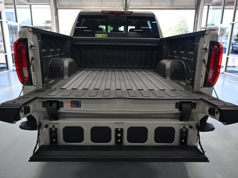 New 2026 GMC Sierra 1500 Denali AWD/4WD image 9