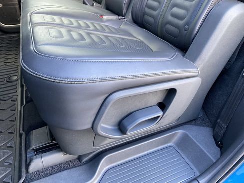 Used 2023 Rivian R1S Adventure AWD/4WD image 28