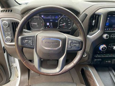 Used 2023 GMC Sierra 2500 Denali w/ Denali Ultimate Package AWD/4WD image 18