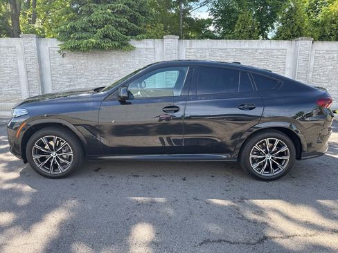 Used 2024 BMW X6 xDrive40i w/ Premium Package AWD/4WD image 2